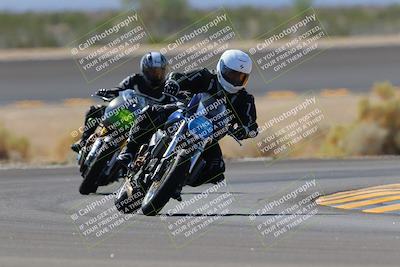 media/Oct-08-2022-SoCal Trackdays (Sat) [[1fc3beec89]]/Turn 14 (1050am)/